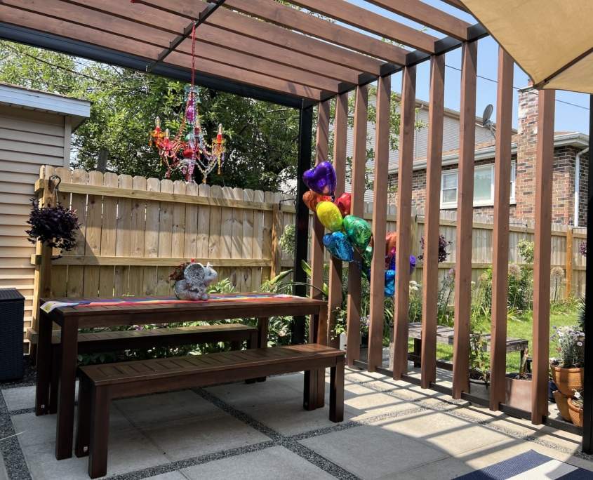 Backyard patio dining chicago il